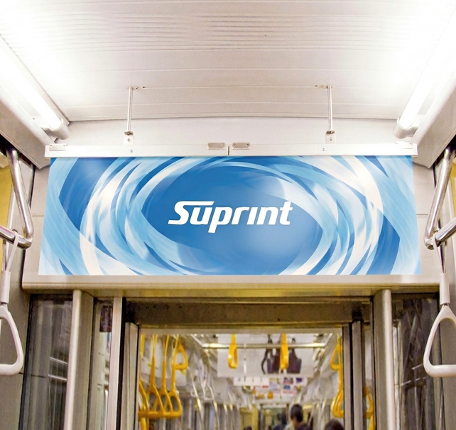 電車中吊り広告